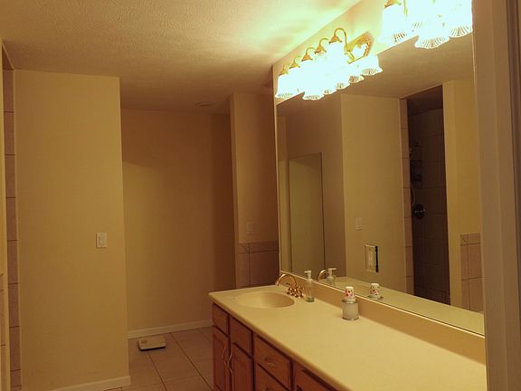 5th image of 1141 Shady Shores Dr