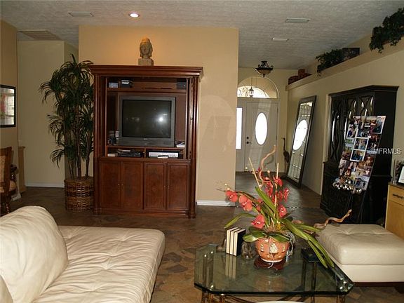 5th image of 3248 Glenwood Cir