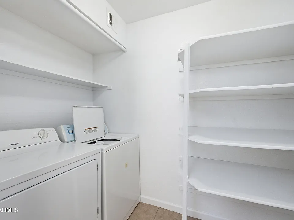 1455 N Alma School Rd #14