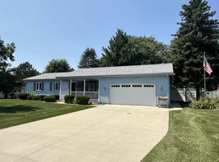 631 E Holly Rd, Beloit, WI 53511