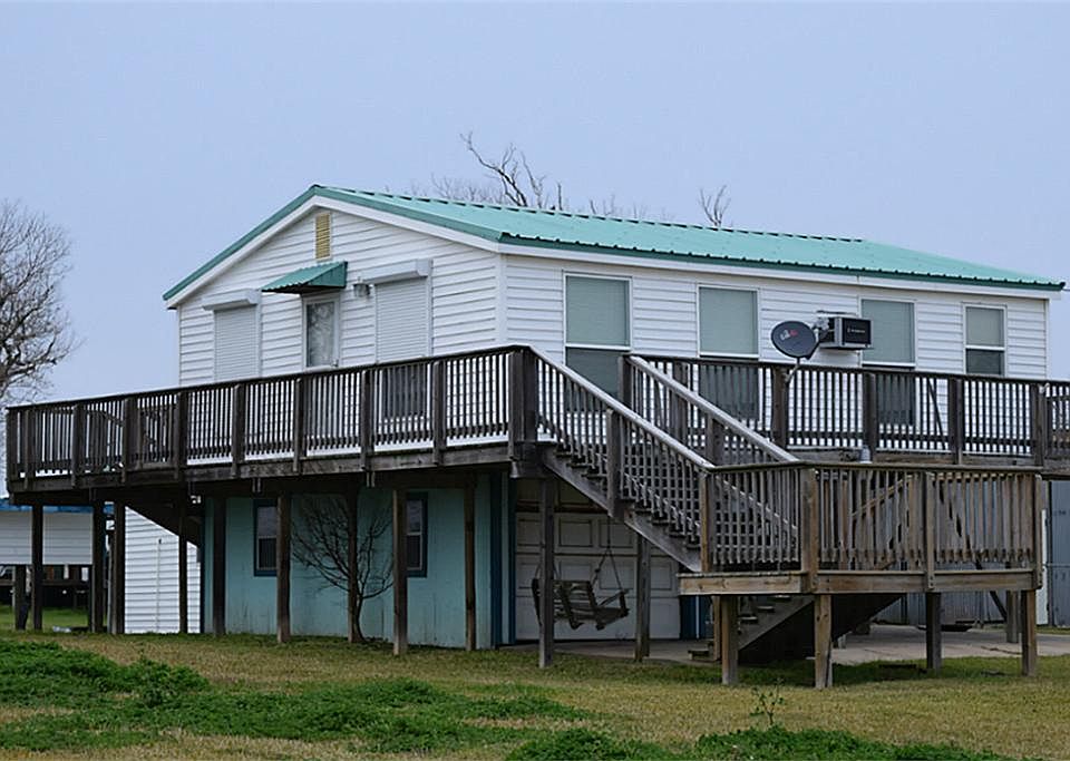1st image of 3594 Gulfview Dr
