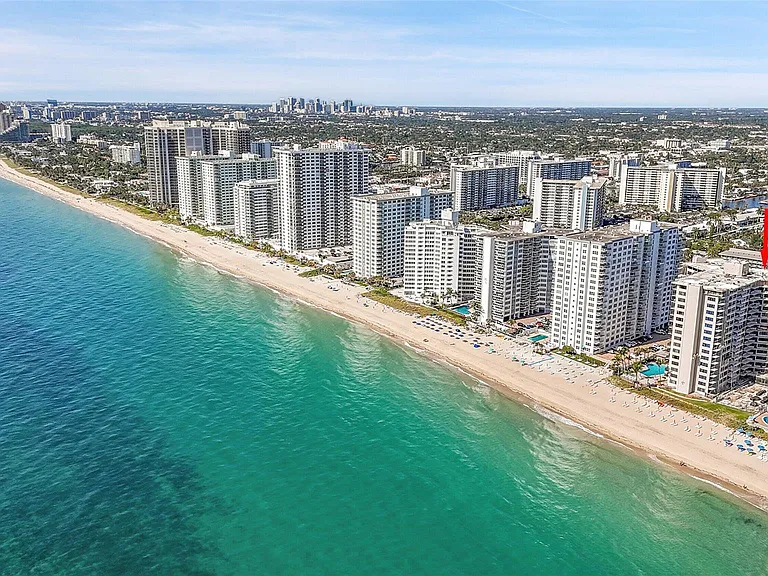 3800 Galt Ocean Dr #404 — Photo 5