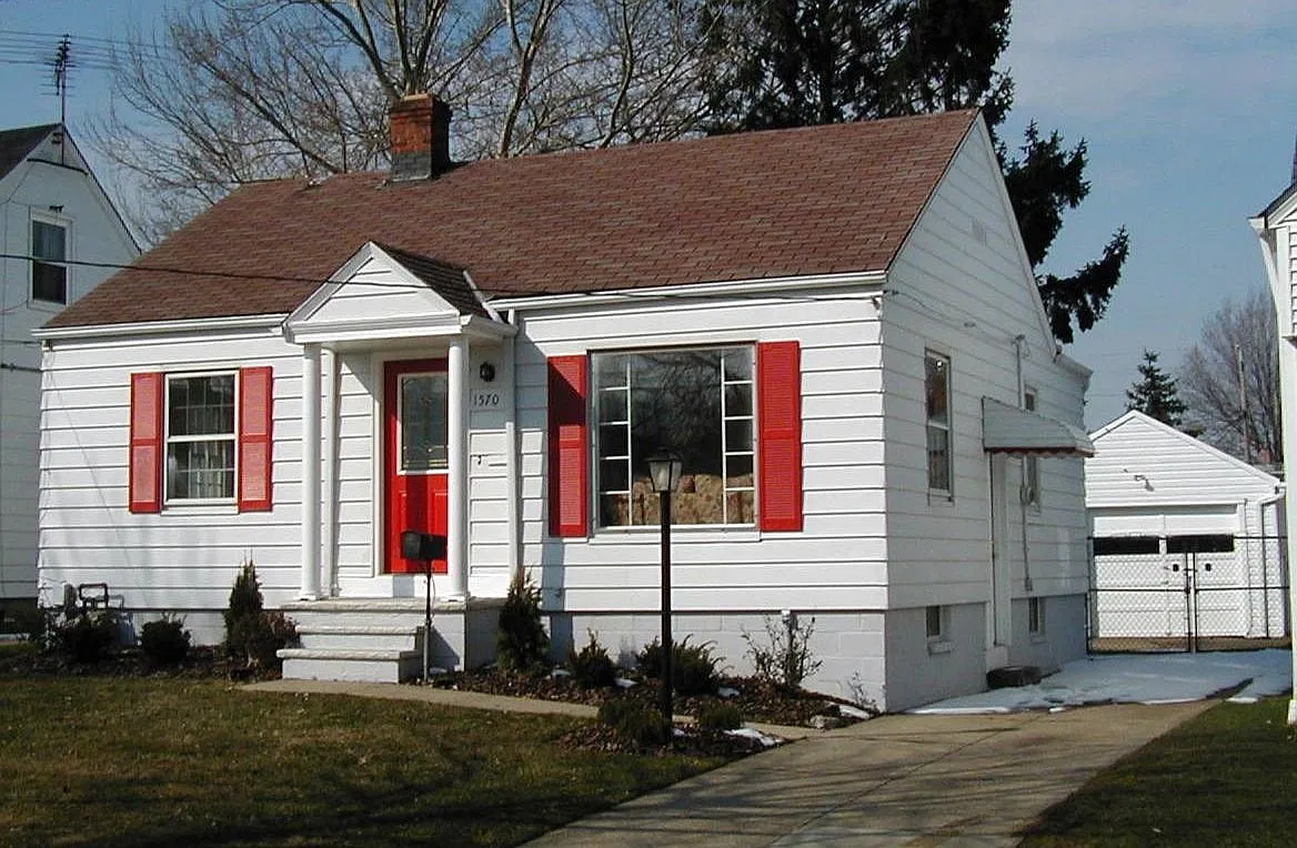 Douglas Road, Wickliffe — Photo 2