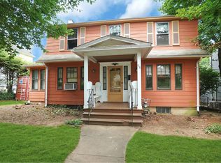 98 Kellogg St, Oyster Bay, NY 11771
