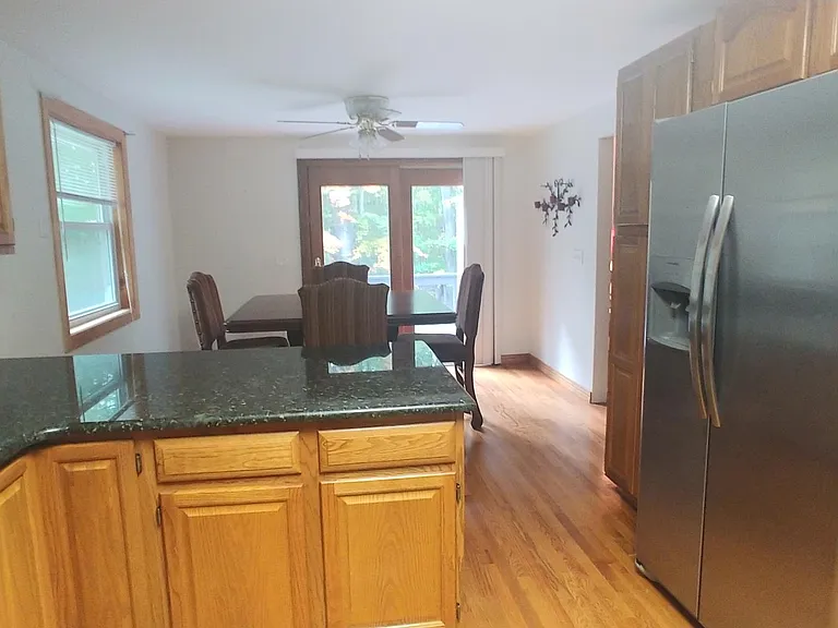 138 Governors Ct — Photo 5