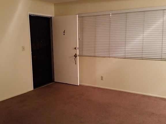 3rd image of 831 Glendale Blvd APT 3