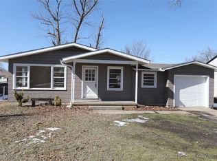 1569 S Elm Ave, Bartlesville, OK 74003