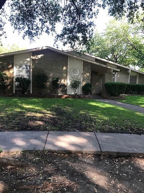 1st image of 6401 Faircove Cir
