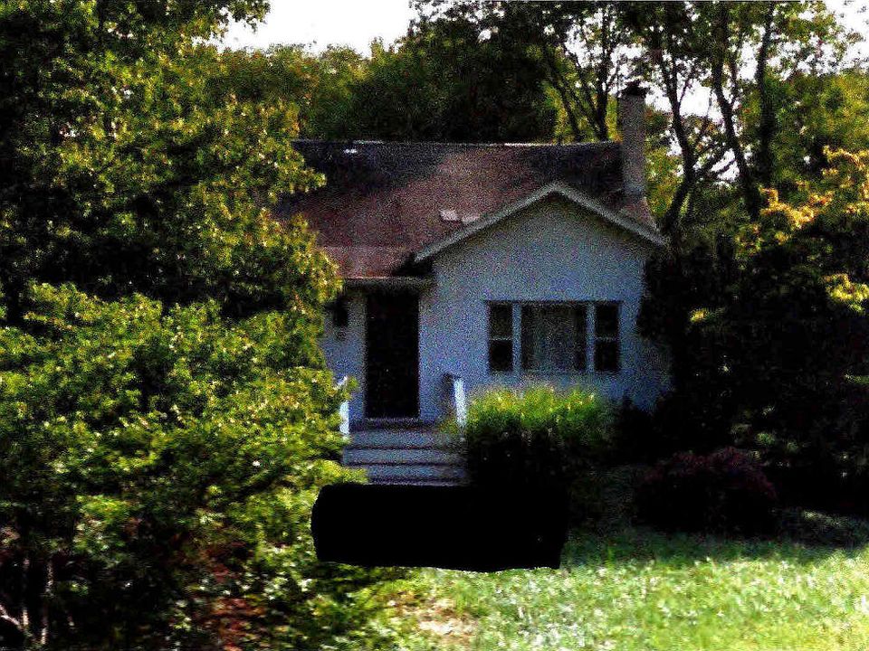 2nd image of 92 Millhurst Rd