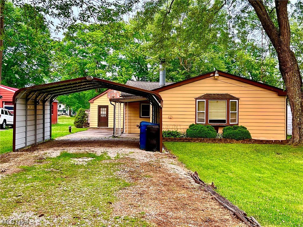 576 Burwell Rd, Leavittsburg, OH 44430 Zillow