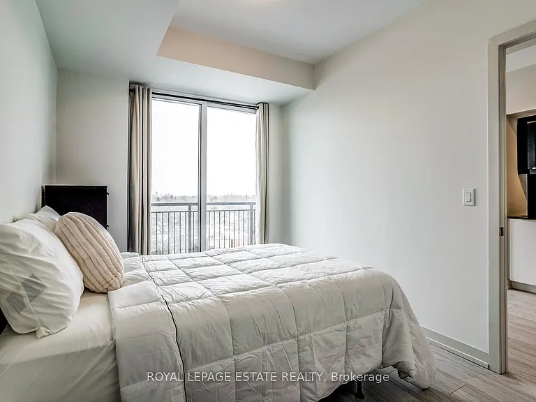 90 Glen Everest Rd #816 — Photo 12