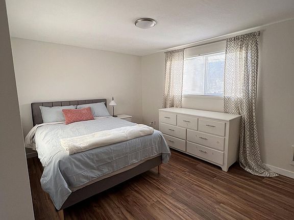 4th image of 4402 Gibbons St APT 1