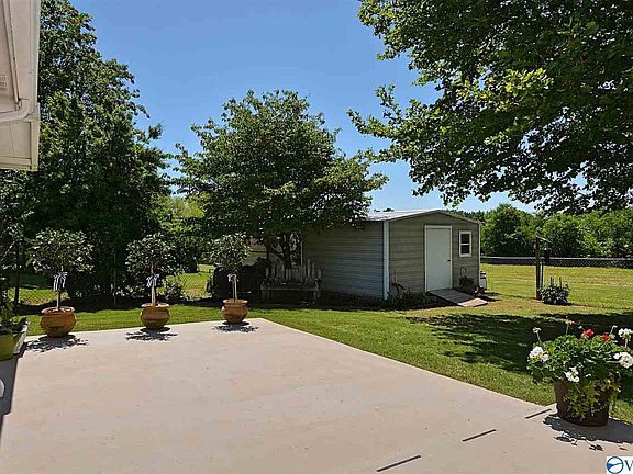 4th image of 2379 Villaret Dr SW