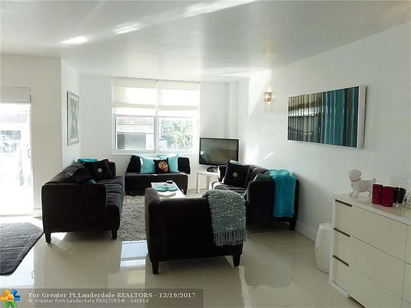 2nd image of 1600 SE 15th St APT 510