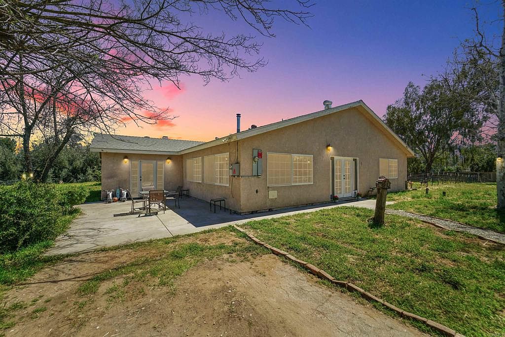 197 Hope St, Ramona, CA 92065 Zillow