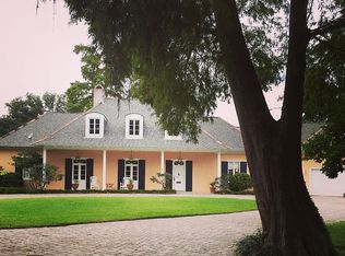 48 Colony Rd, Gretna, LA 70056