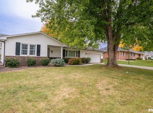 1964 Patterson Dr, Galesburg, IL 61401