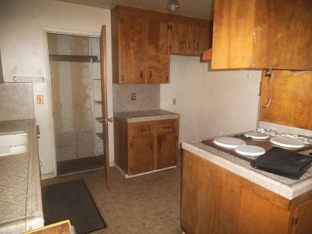 4th image of 342 Montana Ave