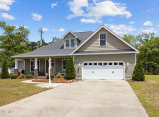 159 Woodward Ave, Newport, NC 28570