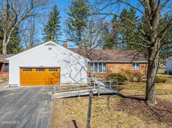 1 Cherry Lane, Glenville, NY 12302