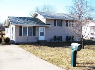 525 Summit Ave, Keokuk, IA 52632