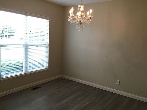 5th image of 5905 Annsborough Dr