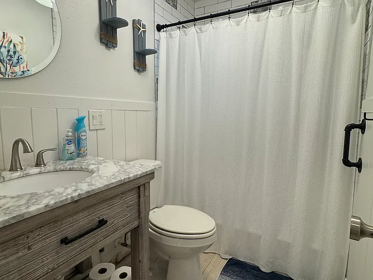 2183 Wisteria St — Photo 22