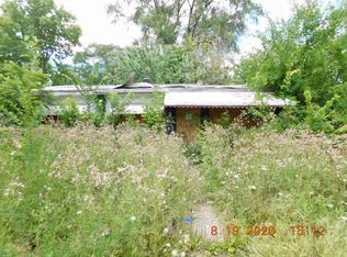 989 E Greendale, Detroit, MI 48203