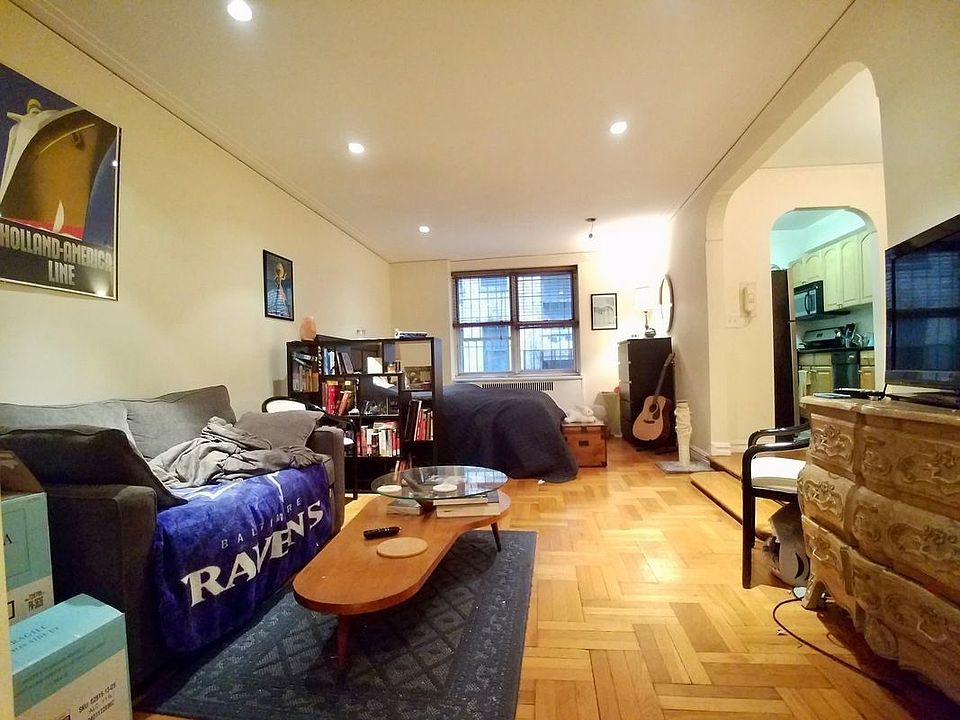 1st image of 159 E 91st St #1F