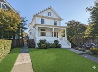 742 E 13th Ave, Vancouver, BC V5T2L3