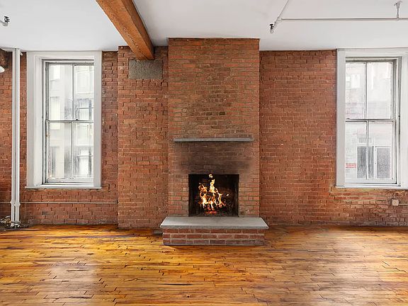 2nd image of 33 Bleecker St APT 3C