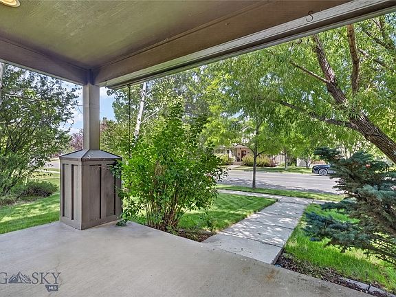 4th image of 855 N 15th Ave