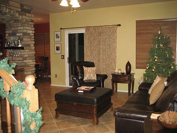 3rd image of 1391 S Heron Ln