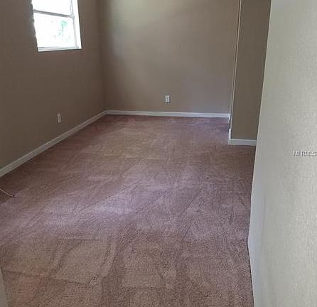4th image of 711 E Orchid Ave