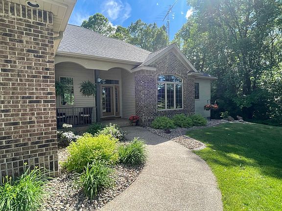 2nd image of 11655 Castle Bluff Ln SW