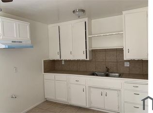 467 E 57th St APT A, Long Beach, CA 90805
