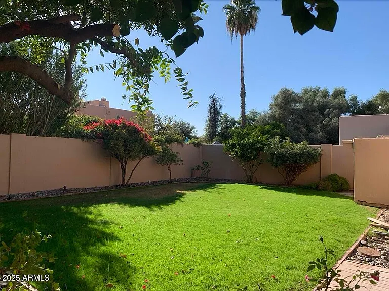 7809 E Montebello Ave — Photo 36