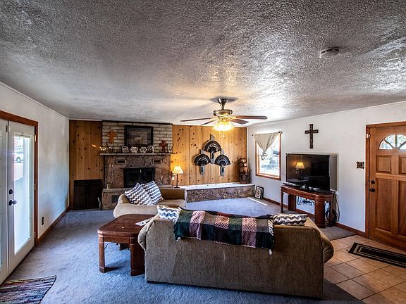 3rd image of 1304 N Butler Ave