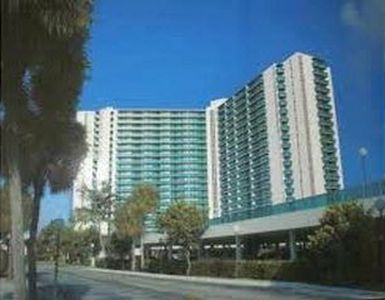 100 Bayview Dr APT 1724, Sunny Isles Beach, FL, 33160