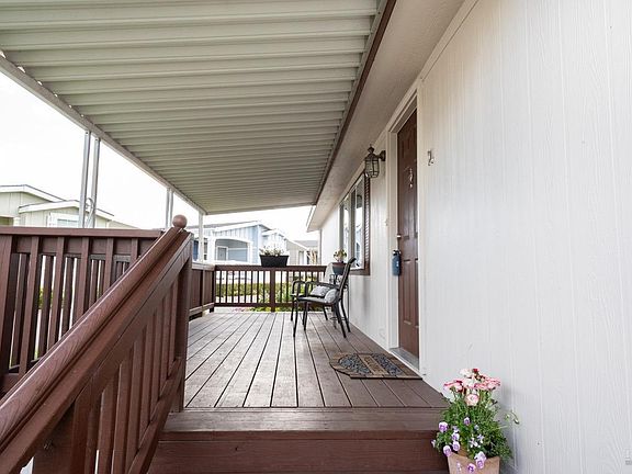 4th image of 74 Candlewood Drive