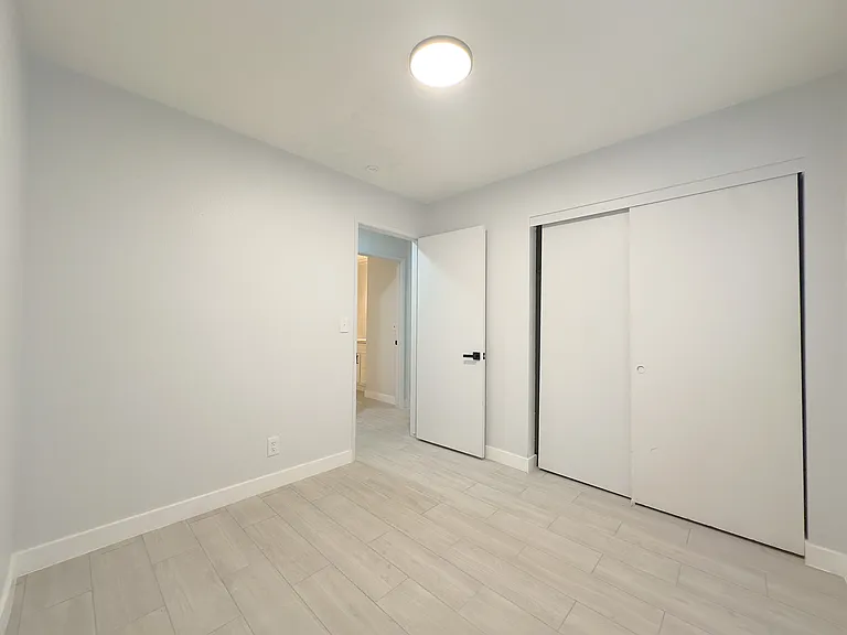 21828 Belshire Ave #15 — Photo 15