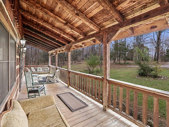 4th image of 7695 Wilkinson Rd