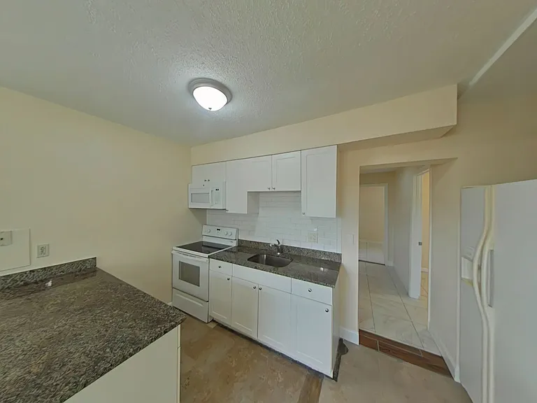 3903-3915 NW Gainesville Rd — Photo 4
