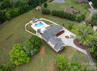 4511 Howey Farm Dr, Waxhaw, NC 28173