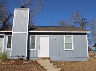 107 Hickory Grove Dr, Jacksonville, NC 28546