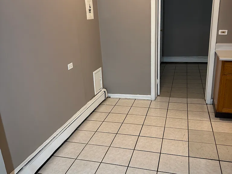 1018 Madison St #1A — Photo 8
