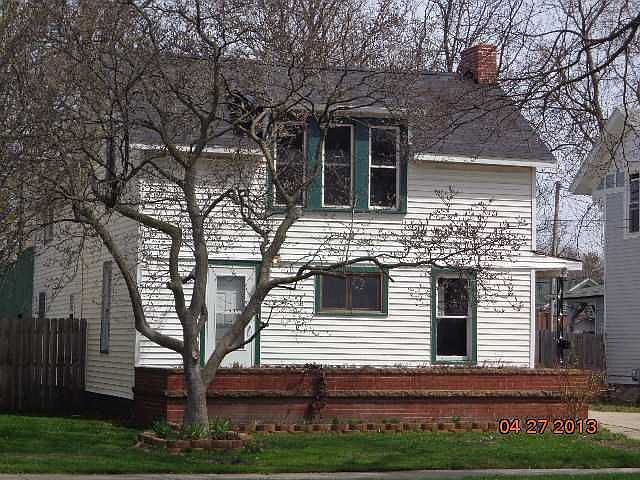 1st image of 226 N Cochran Ave