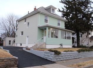 28 Spring St, Clifton, NJ 07011