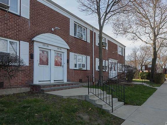3rd image of 22506 Hillside Ave