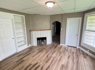 1012 W 3rd St FLOOR 1, Waterloo, IA 50701
